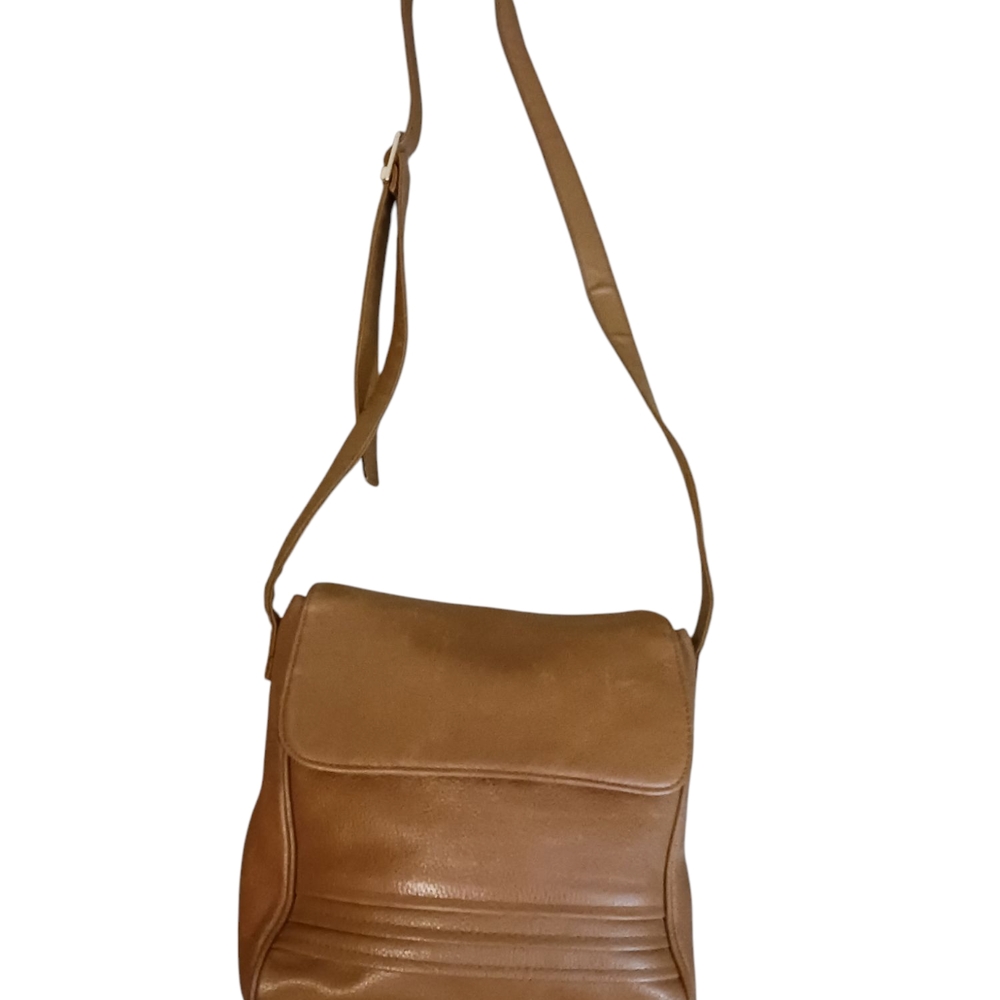 Brown Crossbody Bag with Ribbed Detailing